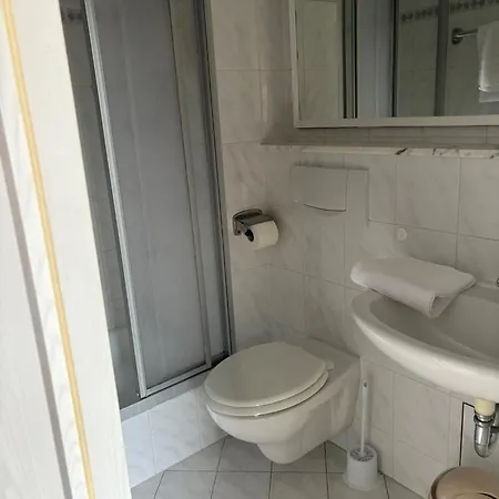 Lindengarten 3* Kleinzerlang