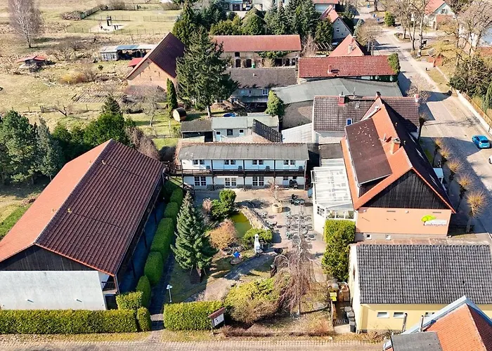 Lindengarten Hotel 3*